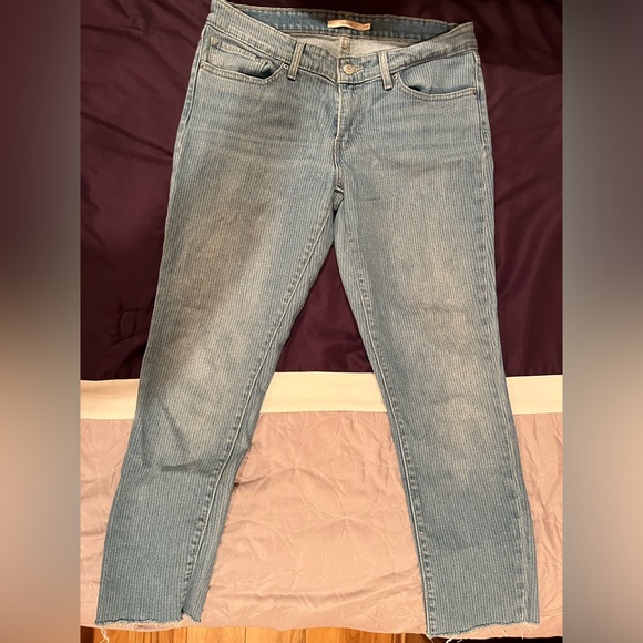 Levi’s 711 Skinny Pin-Striped Jeans - Picture 2 of 5